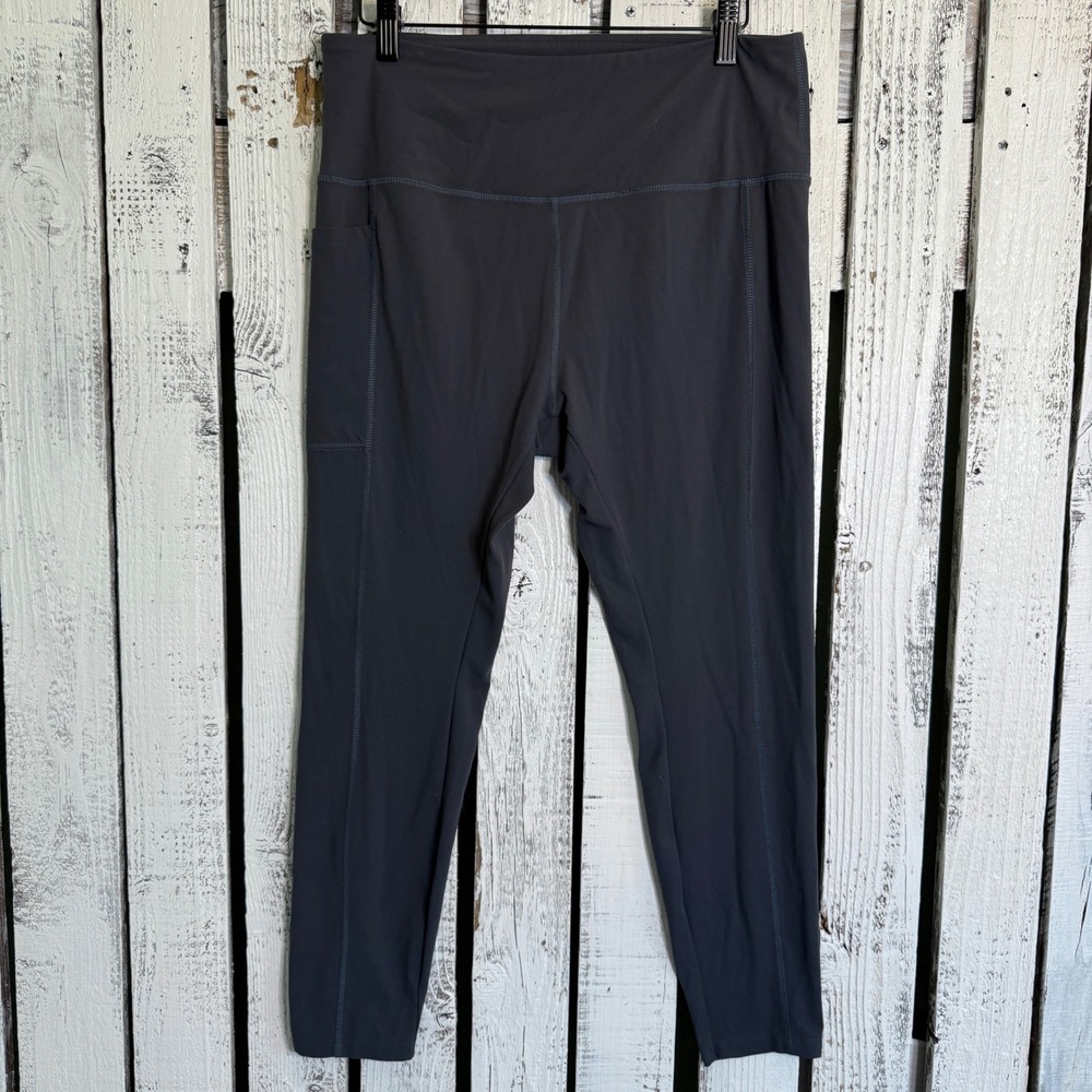 Joyspun Women High Waisted Active Leggings Size L Capri Gray Side Pocket